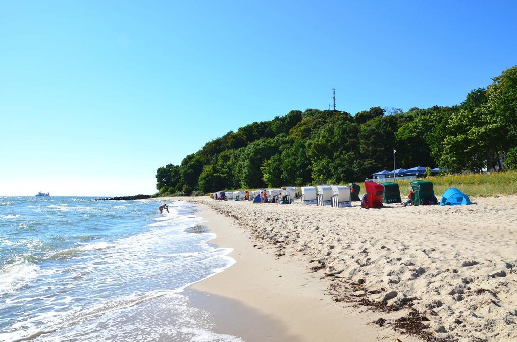 Strandapartment-Mondfisch An Der Ostsee Thiessow Room photo